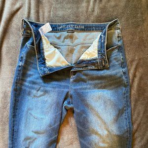 American Eagle Super Hi Rise Jegging, size 14 regular